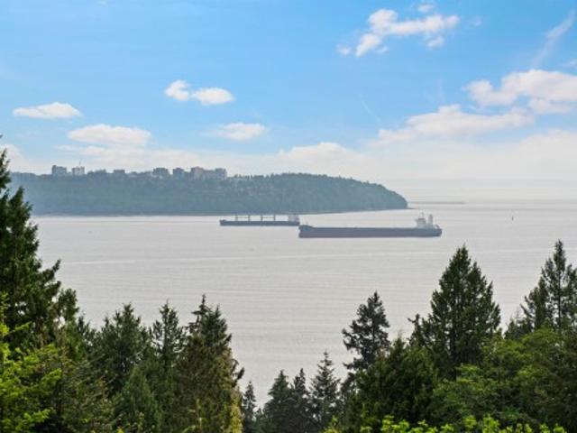 House for sale in West Vancouver, British Columbia
