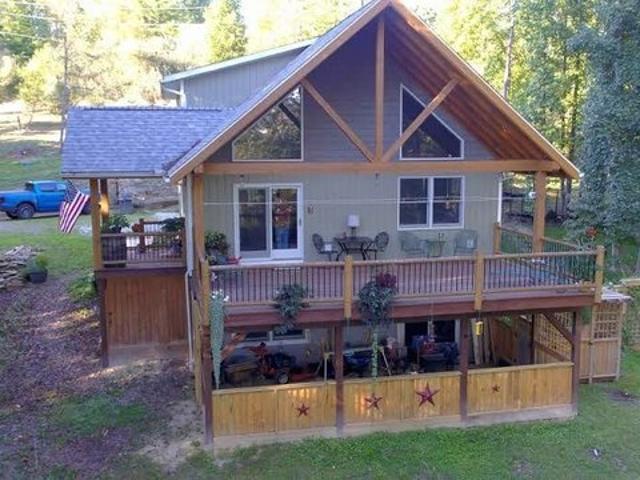 House for sale in Millersburg, Holmes County