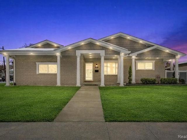 House for sale in Dearborn Heights, Michigan