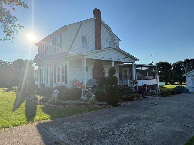 House for sale in Beaver, Ohio