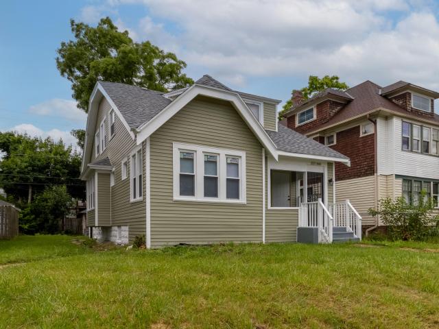 House for sale in Milwaukee, Wisconsin
