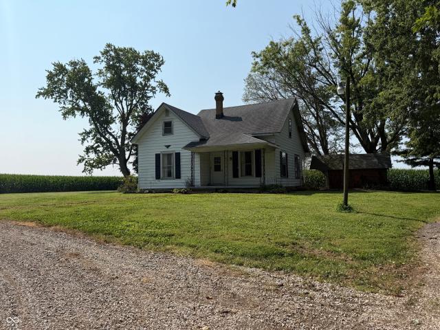 House for sale in Lizton, Indiana