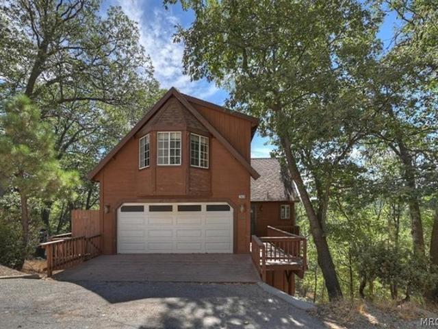 House for sale in Cedar Glen, California