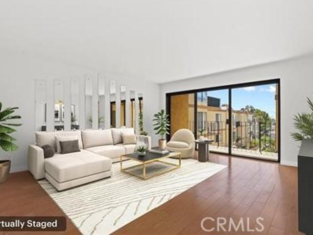 Condo for sale in Signal Hill, California