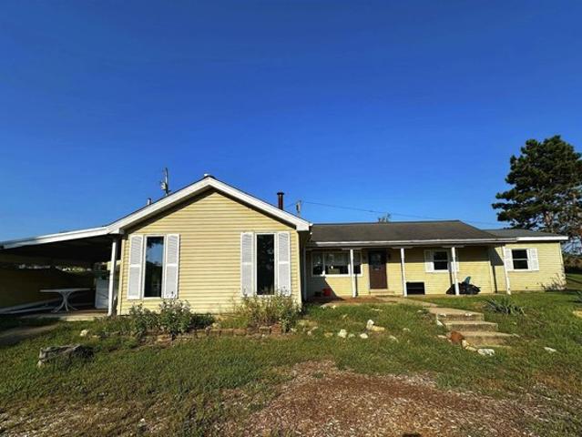 House for sale in Washington, Daviess County
