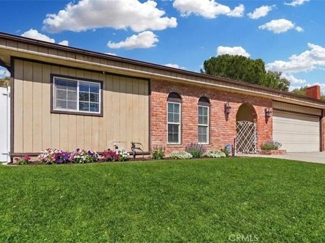 House for sale in Canyon Country, California
