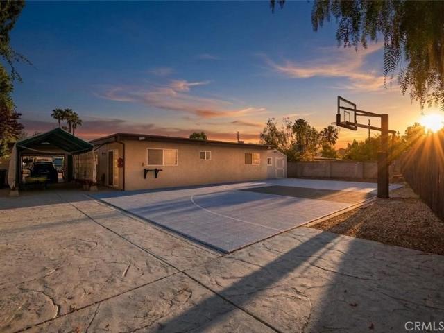 House for sale in Canyon Country, California