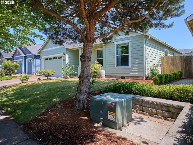 House for sale in Hubbard, Marion County