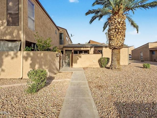 Townhouse for sale in Tempe, Arizona
