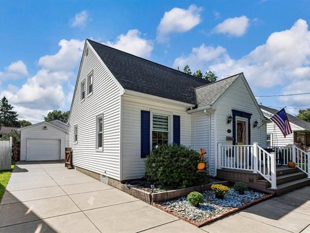 House for sale in Erie, Pennsylvania