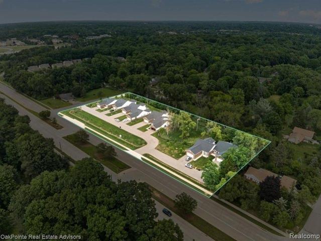 House for sale in Commerce Township, Michigan