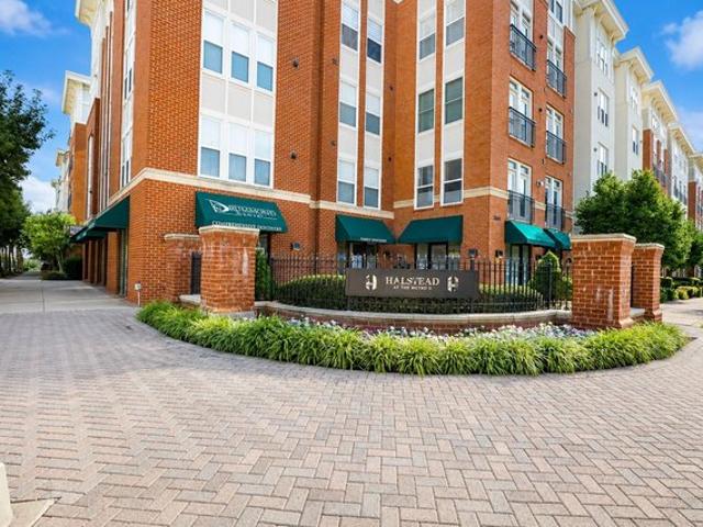Condo for sale in Virginia