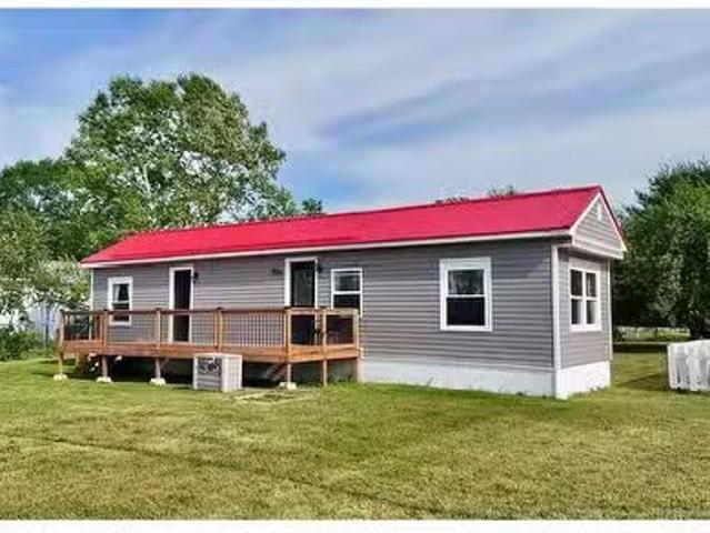 House for sale in Bathurst, New Brunswick