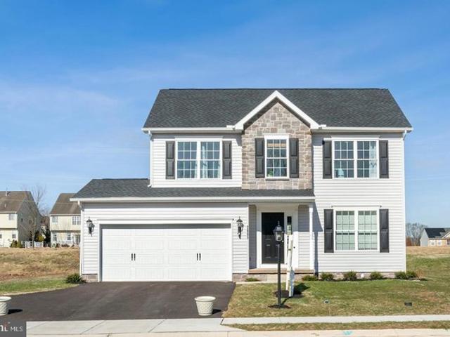 House for sale in Dover, Pennsylvania