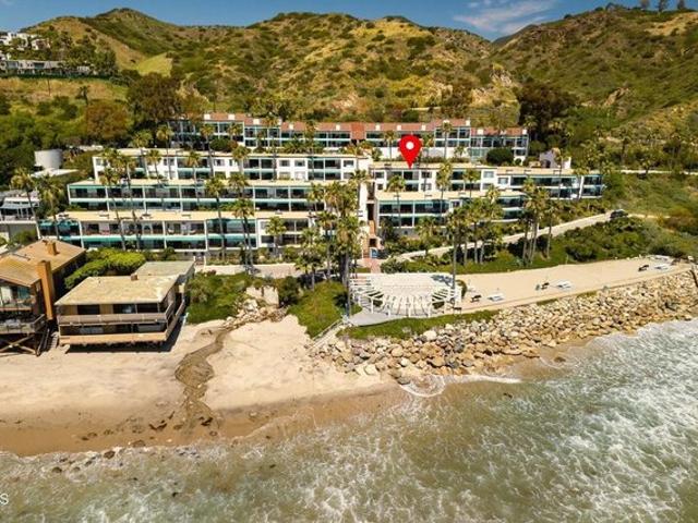 Condo for sale in Malibu, California