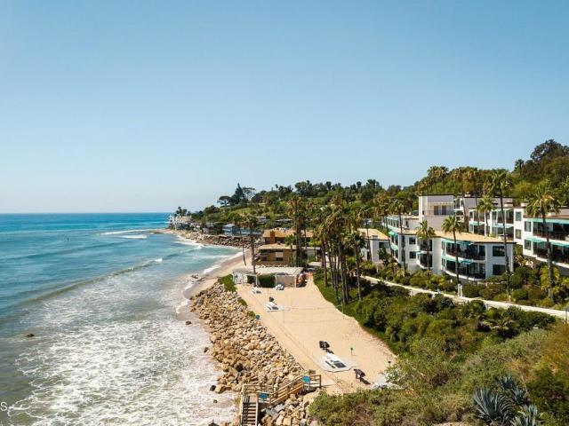 Condo for sale in Malibu, California