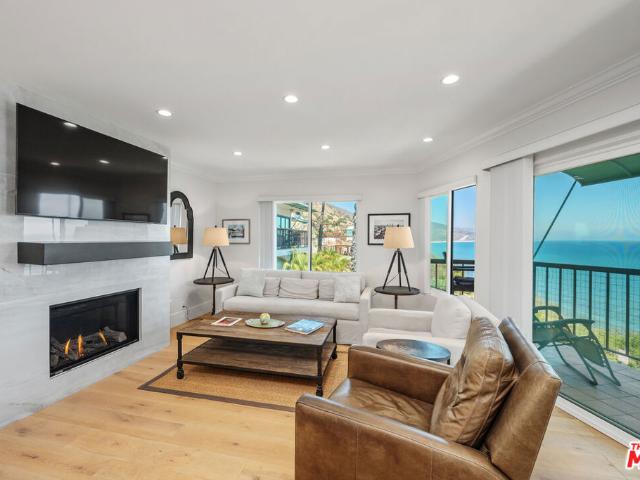 Condo for sale in Malibu, California
