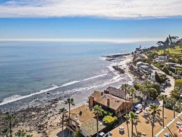Condo for sale in Malibu, California