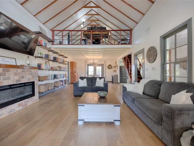 Farm for sale in Moulton, Texas