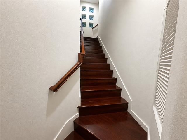 Condo for sale in Tustin, California