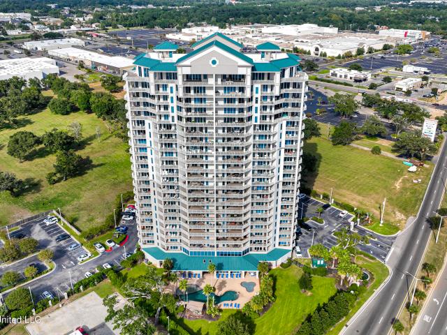 Condo for sale in Biloxi, Mississippi