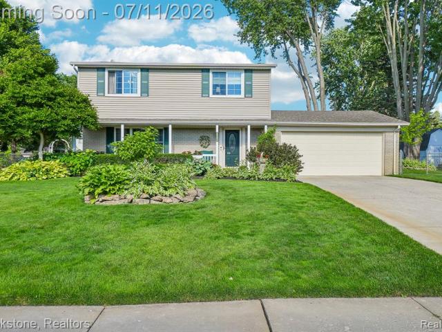 House for sale in Waterford, Michigan