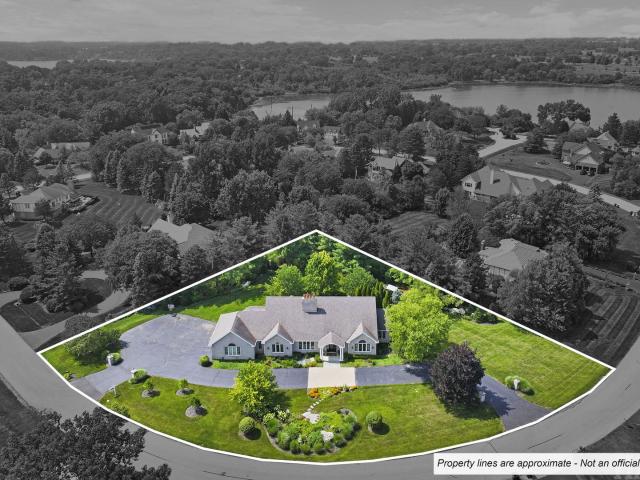 House for sale in Mundelein, Lake County