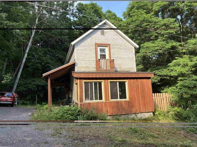 House for sale in Houghton, Michigan