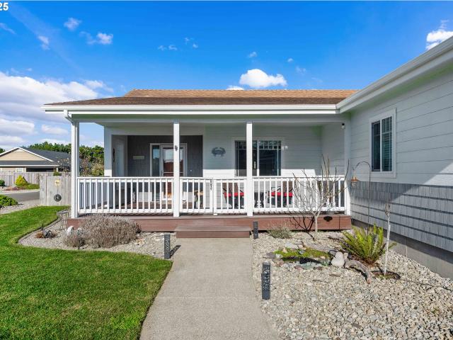 House for sale in Oregonia