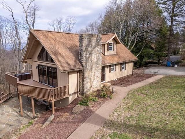 House for sale in Indian Head, Pennsylvania