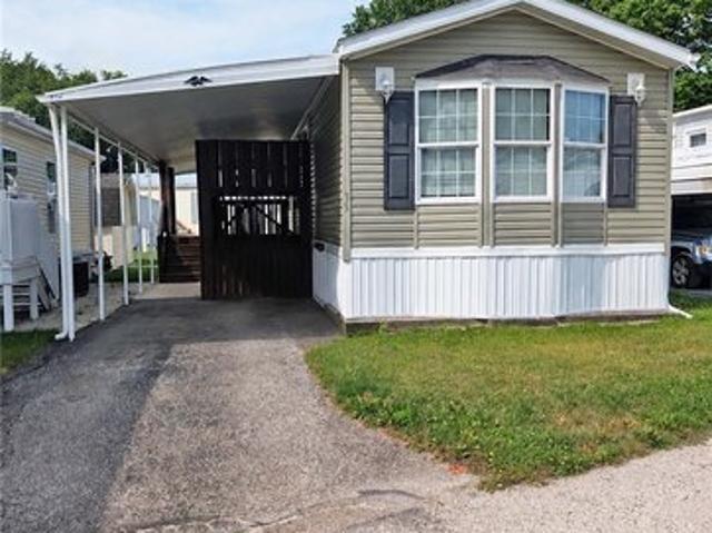 House for sale in Navarre, Ohio
