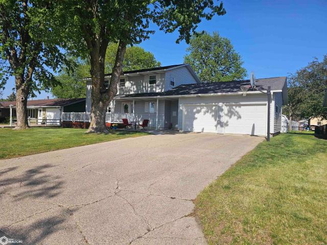 House for sale in Allison, Iowa