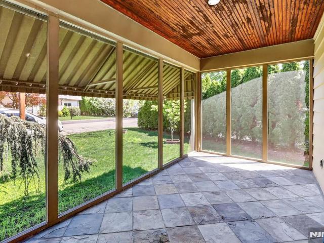 House for sale in Paramus, New Jersey