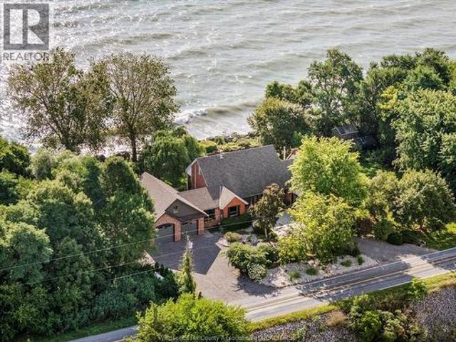 House for sale in Leamington, Ontario