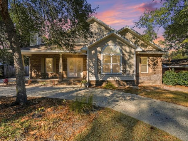 House for sale in Valparaiso, Florida