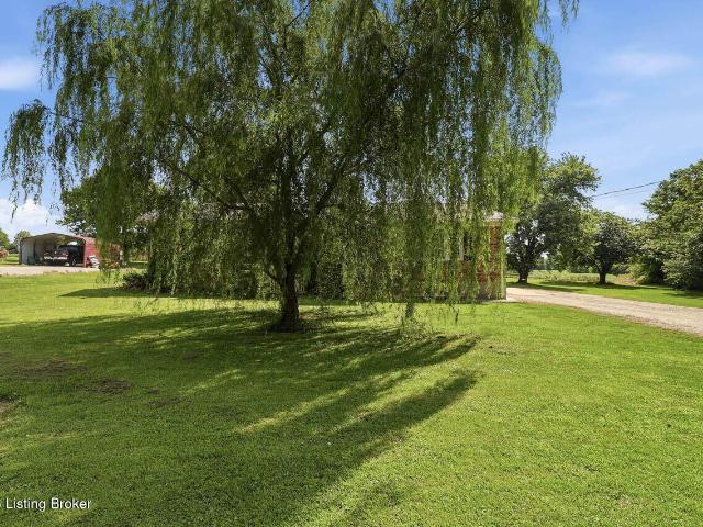 House for sale in Pleasureville, Kentucky