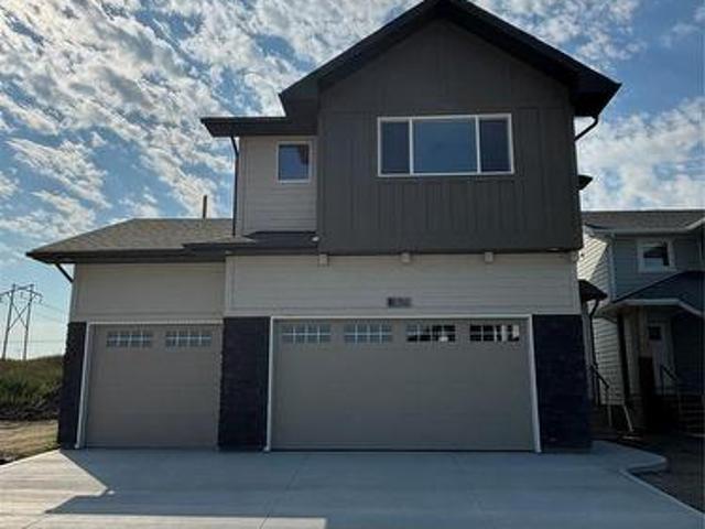House for sale in Saskatoon, Saskatchewan