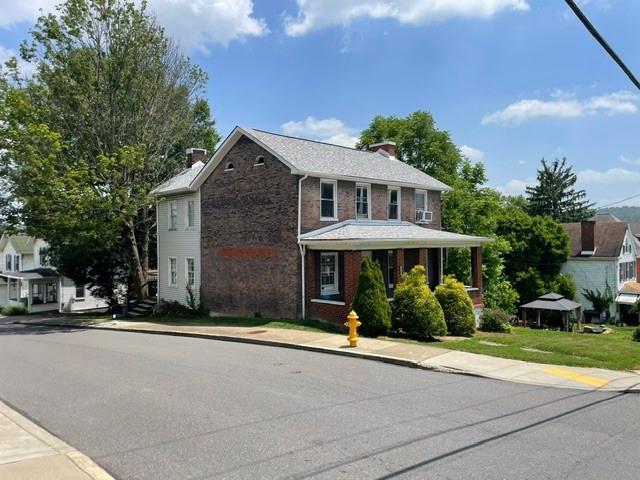 House for sale in Canonsburg, Pennsylvania