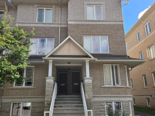 Townhouse for rent in Mulhurst Bay, Ontario