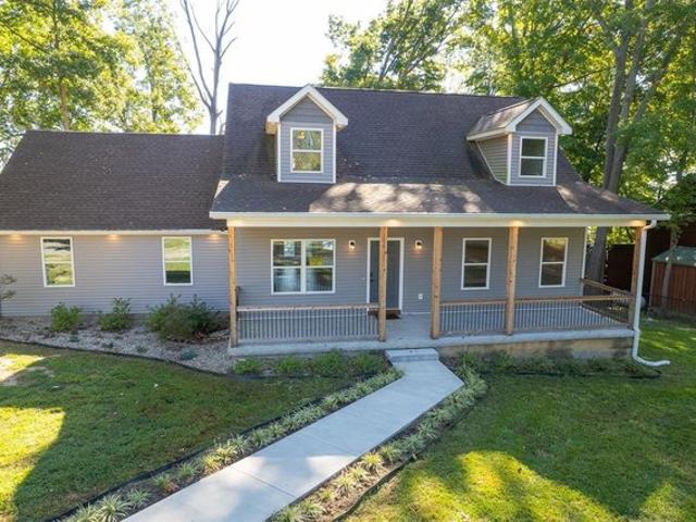 House for sale in Adolphus, Kentucky