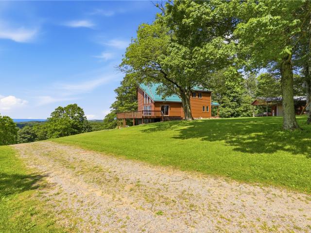 House for sale in Somerset, Pennsylvania