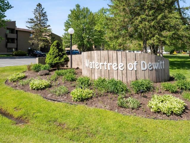 House for sale in Jamesville, New York