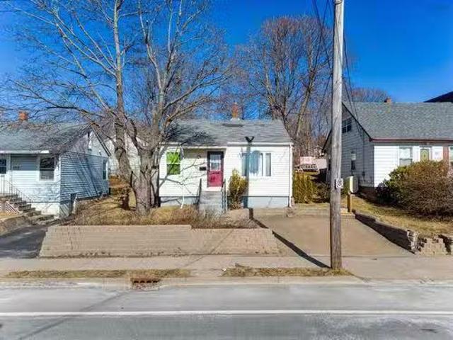 House for sale in Dartmouth, Nova Scotia