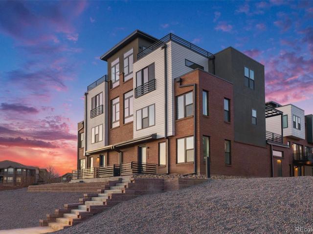 Townhouse for sale in Broomfield, Colorado