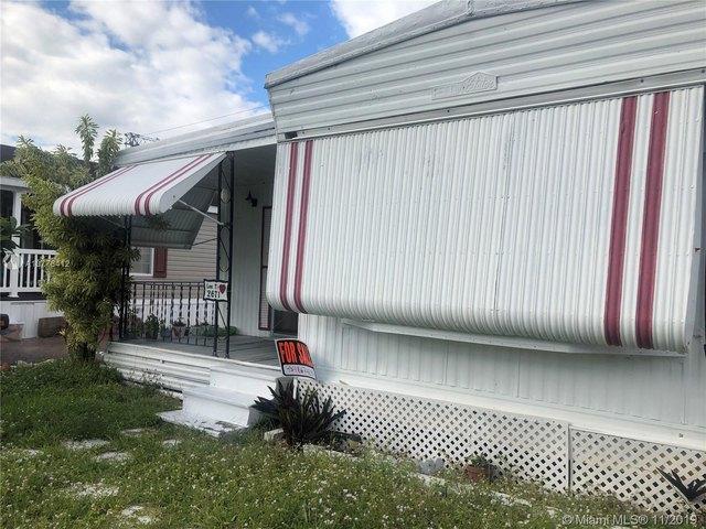 House for sale in Dania, Florida