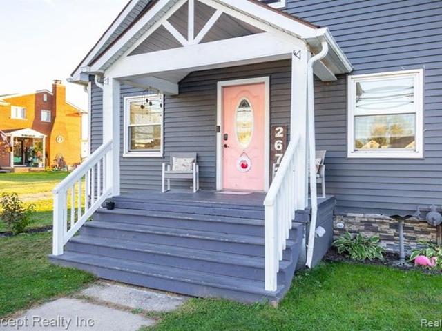 House for sale in Flat Rock, Michigan