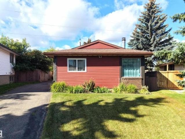 House for sale in Wedgewood, Alberta