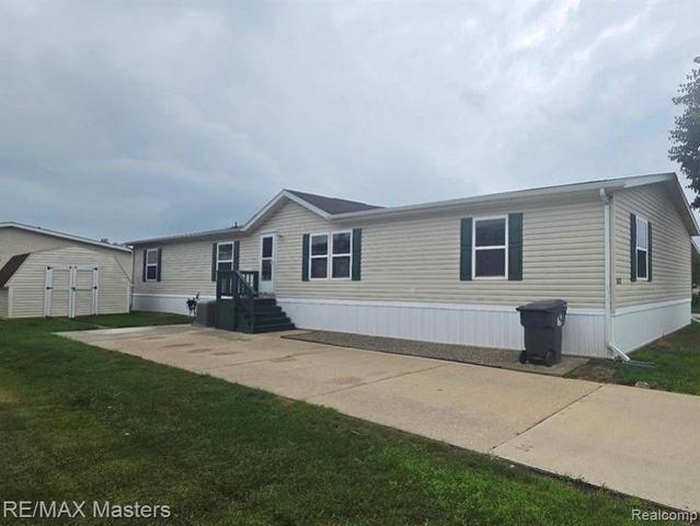 House for sale in Flat Rock, Michigan