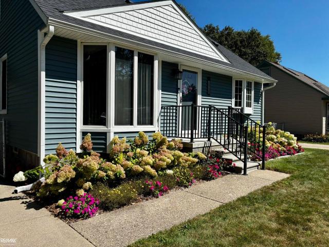 House for sale in Harrison Township, Michigan
