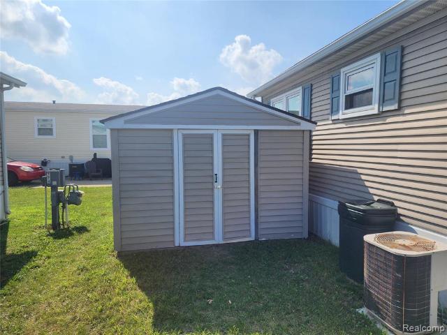 House for sale in Flat Rock, Michigan